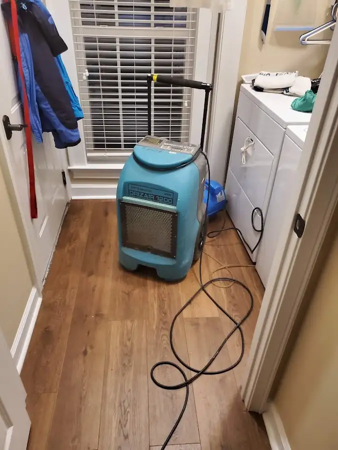 Commercial dehumidifier deployed for Flood Damage Cleanup in Sun Valley
